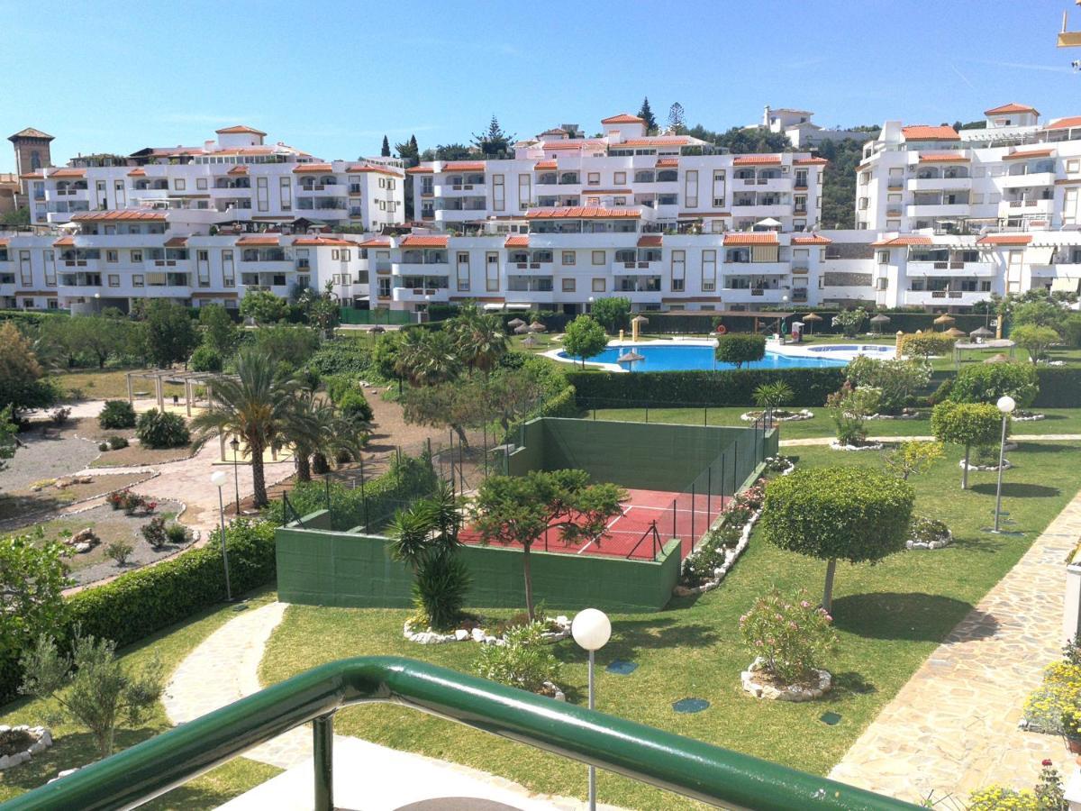 Benalmarina Sea View Apartments Benalmádena Kültér fotó